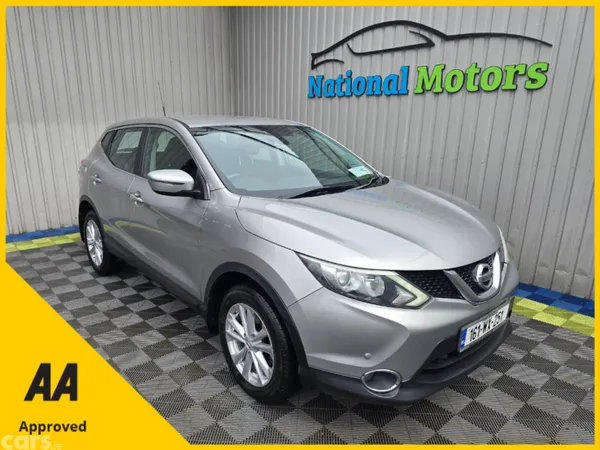 Nissan Qashqai SUV, Diesel, 2016, Silver