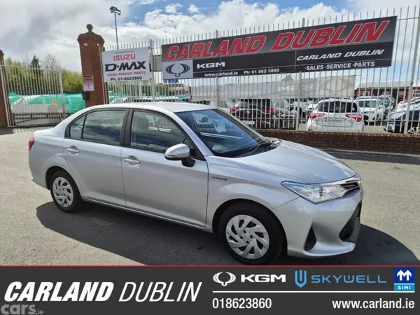 Toyota Corolla Saloon, Petrol Hybrid, 2020, Silver