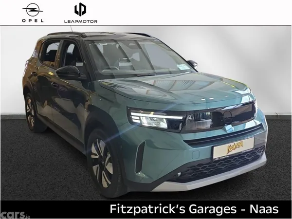 Opel Frontera SUV, Petrol Hybrid, 2026, Green