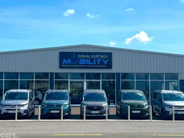 Peugeot Rifter MPV, Diesel, 2022, Blue