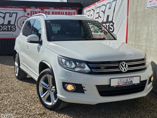 Volkswagen Tiguan SUV, Petrol, 2015, White