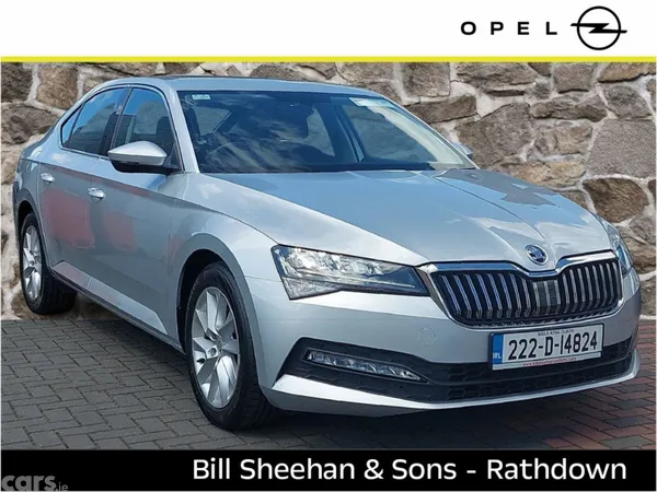 Skoda Superb Saloon, Diesel, 2022, Silver