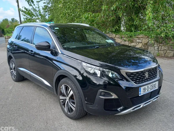 Peugeot 5008 MPV, Diesel, 2019, Black