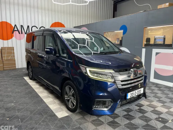 Honda Stepwagon MPV, Petrol Hybrid, 2020, Blue