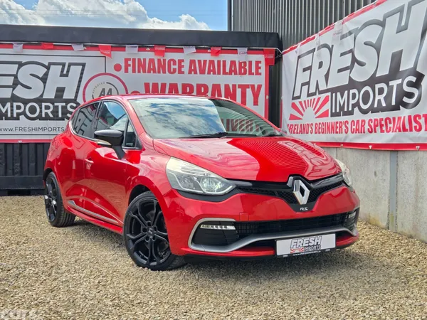 Renault Clio Hatchback, Petrol, 2014, Red