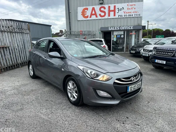 Hyundai i30 Hatchback, Diesel, 2012, Grey