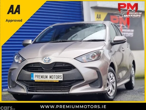 Toyota Yaris Hatchback, Petrol, 2022, Brown