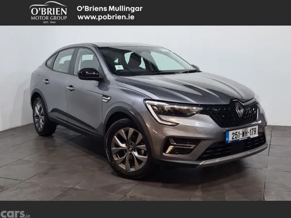 Renault Arkana Hatchback, Petrol, 2025, Grey