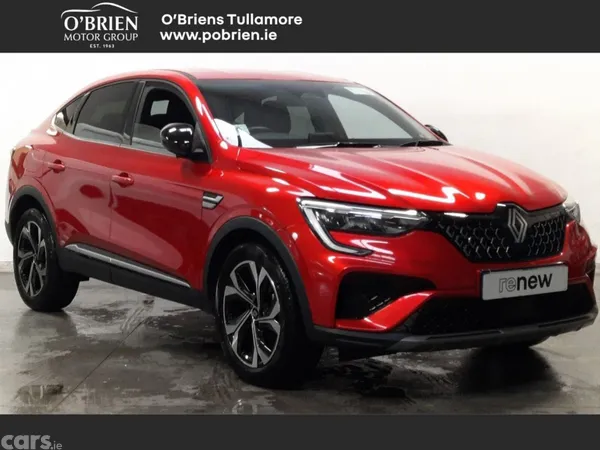 Renault Arkana Hatchback, Petrol Hybrid, 2025, Red