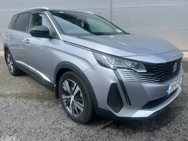 Peugeot 5008 MPV, Diesel, 2025, Grey