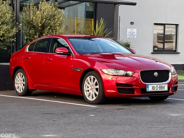 Jaguar XE Saloon, Diesel, 2016, Red