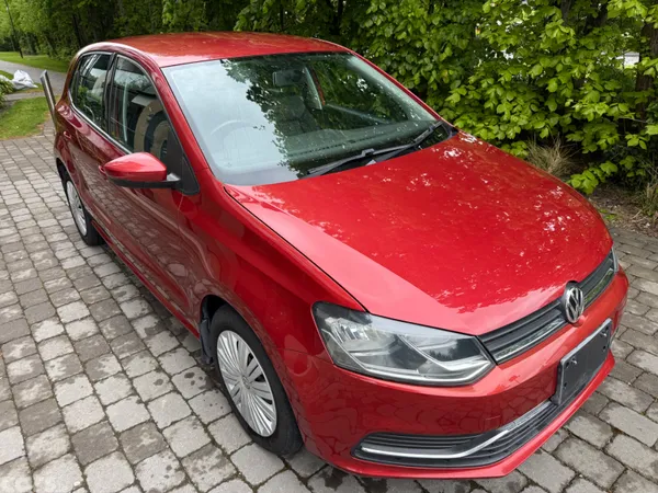 Volkswagen Polo Hatchback, Petrol, 2015, Red