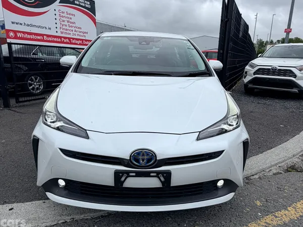 Toyota Prius Hatchback, Petrol Hybrid, 2022, White
