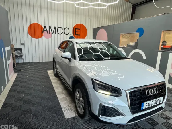 Audi Q2 SUV, Petrol, 2024, White