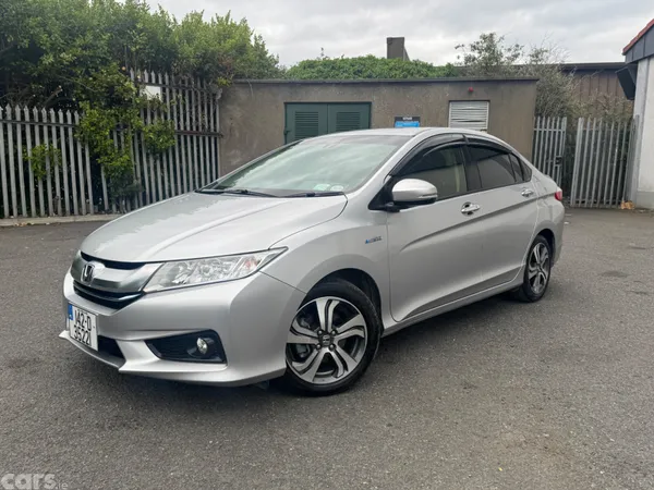 Honda Grace Saloon, Petrol Hybrid, 2014, Silver