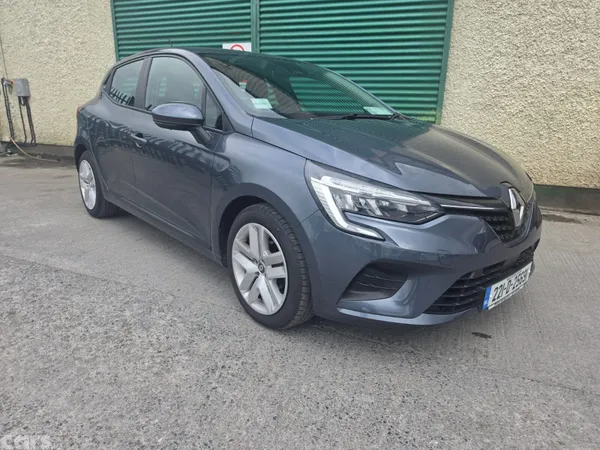 Renault Clio Hatchback, Petrol, 2022, Grey
