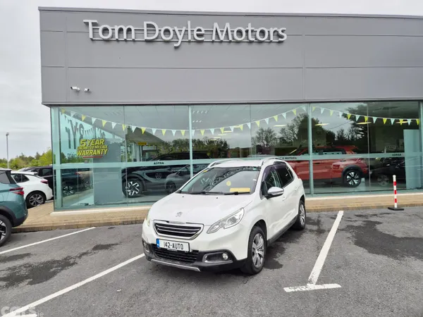 Peugeot 2008 MPV, Petrol, 2014, White