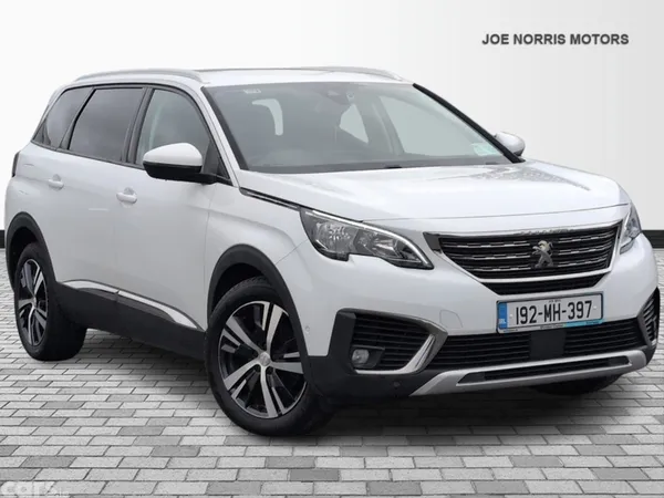 Peugeot 5008 MPV, Diesel, 2019, White