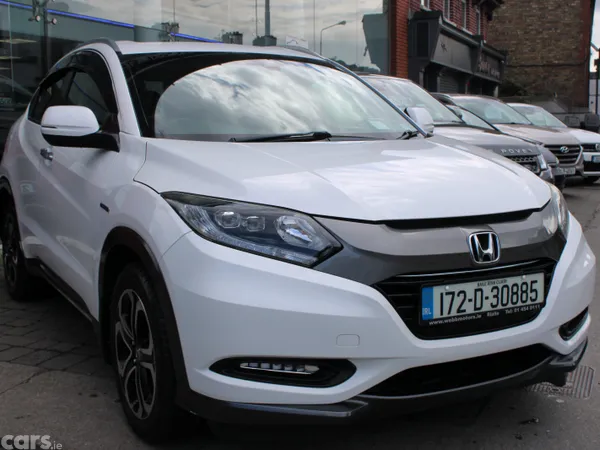 Honda Vezel MPV, Petrol Hybrid, 2017, White