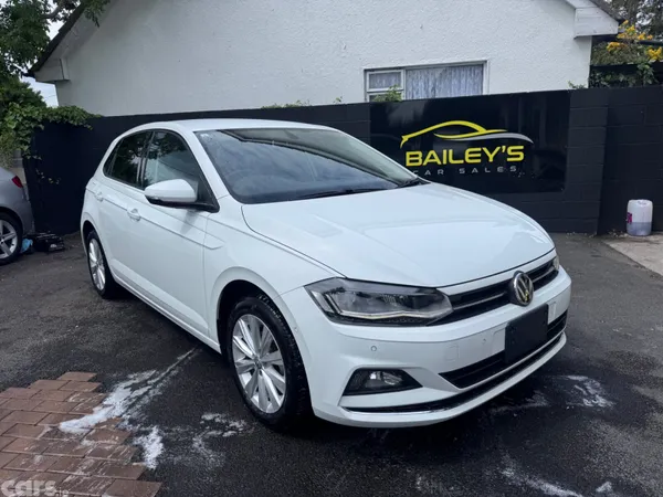 Volkswagen Polo Hatchback, Petrol, 2019, White