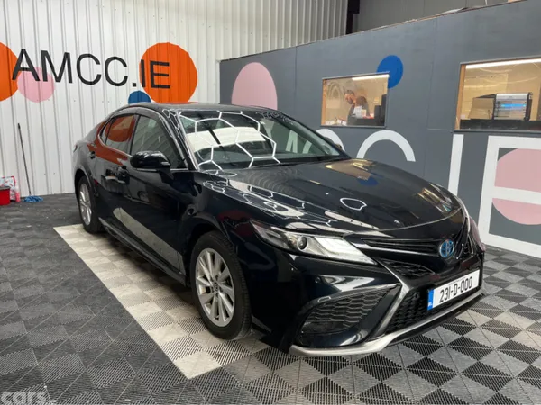 Toyota Camry Saloon, Petrol, 2023, Black