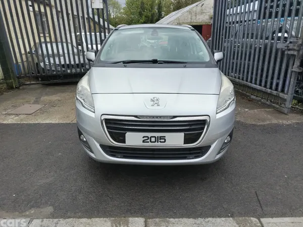Peugeot 5008 MPV, Diesel, 2015, Silver