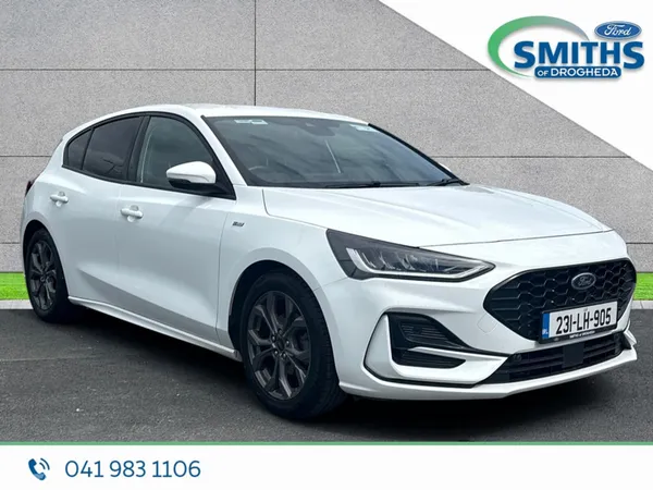 Ford Focus Hatchback, Petrol Hybrid, 2023, White