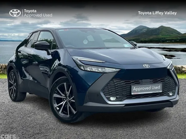 Toyota C-HR SUV, Petrol Hybrid, 2024, Blue