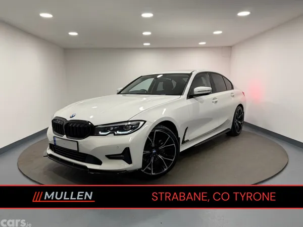 BMW 3-Series Saloon, Diesel, 2022, White