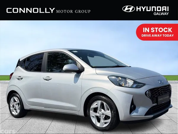 Hyundai i10 Hatchback, Petrol, 2022, Grey
