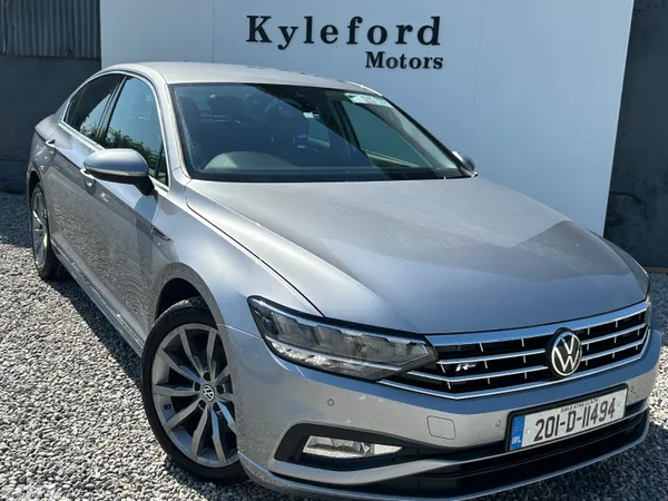 Volkswagen Passat Saloon, Diesel, 2020, Grey