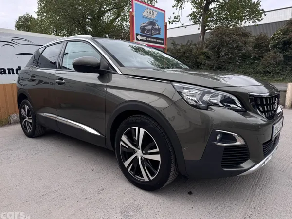 Peugeot 3008 MPV, Petrol, 2019, Grey