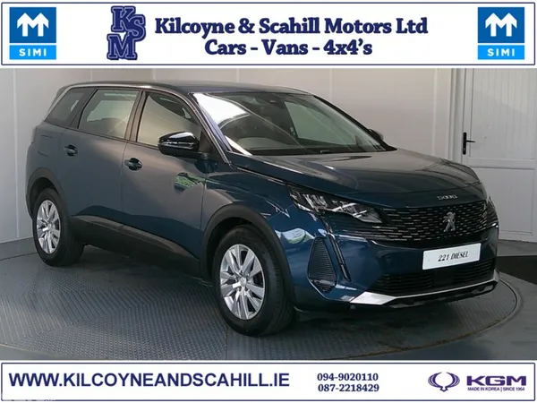 Peugeot 5008 SUV, Diesel, 2022, Blue