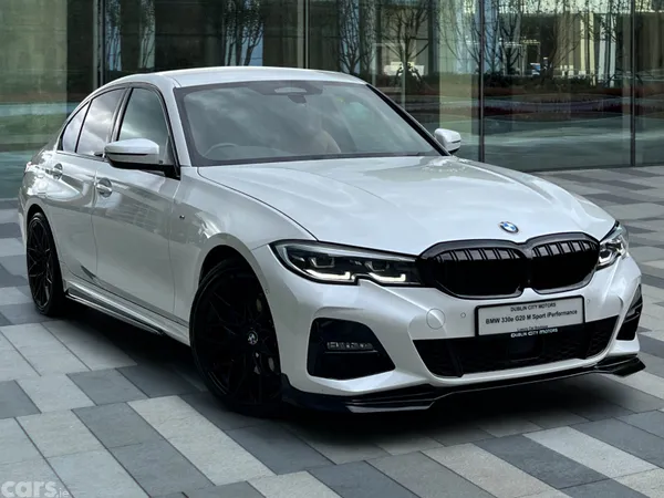 BMW 3-Series Saloon, Petrol Plug-in Hybrid, 2021, White