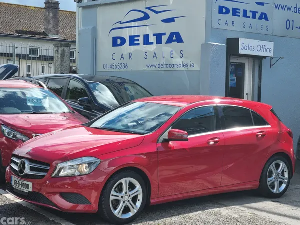 Mercedes-Benz A-Class Hatchback, Petrol, 2015, Red