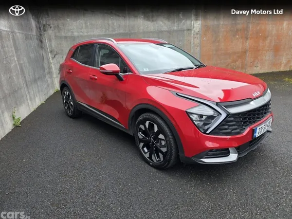 Kia Sportage MPV, Petrol Plug-in Hybrid, 2023, Red