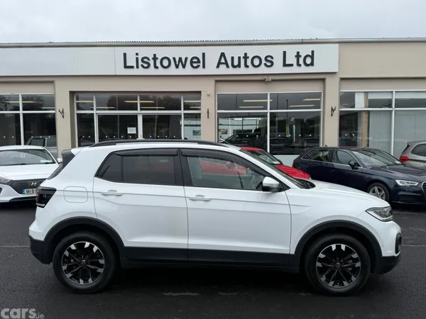 Volkswagen T-Cross SUV, Petrol, 2021, White