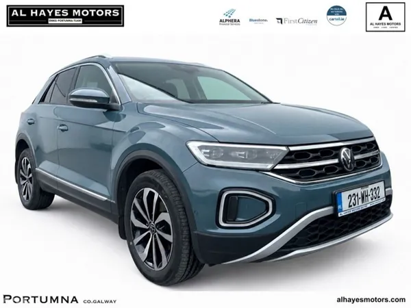 Volkswagen T-Roc SUV, Petrol, 2023, Blue