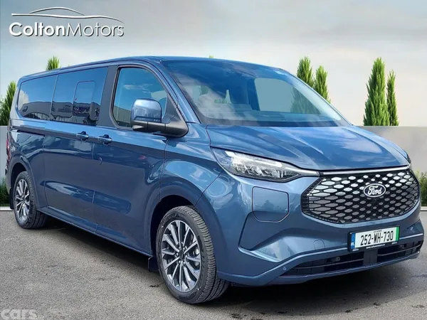 Ford Tourneo Custom MPV, Electric, 2025, Blue