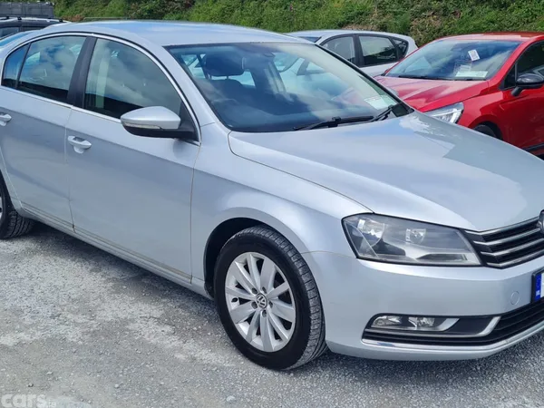 Volkswagen Passat Saloon, Diesel, 2013, Silver