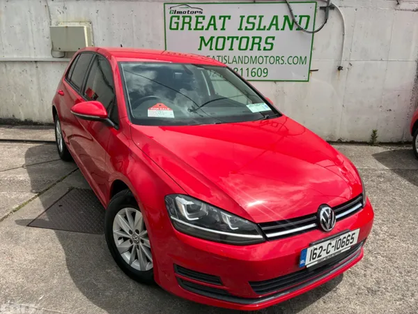 Volkswagen Golf Hatchback, Petrol, 2016, Red