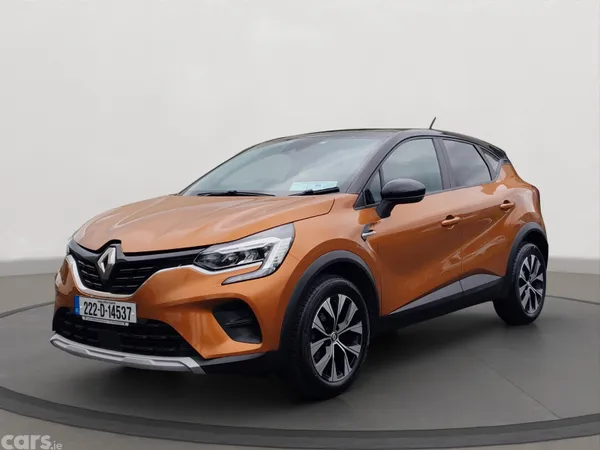 Renault Captur Hatchback, Petrol, 2022, Orange