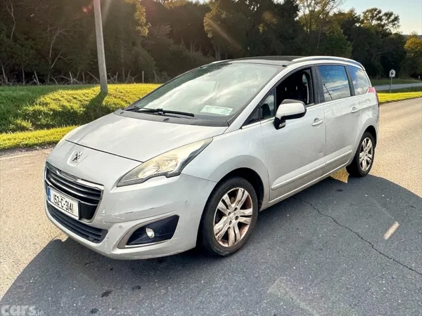 Peugeot 5008 MPV, Diesel, 2015, Grey
