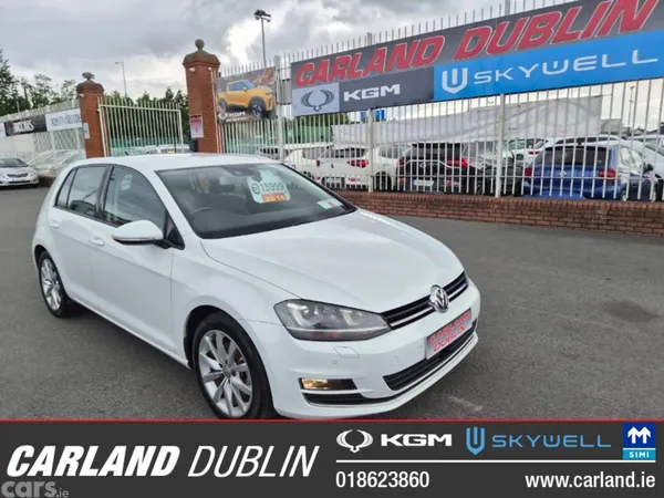 Volkswagen Golf Hatchback, Petrol, 2016, White