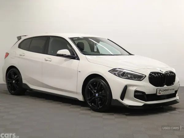 BMW 1-Series Hatchback, Diesel, 2023, White
