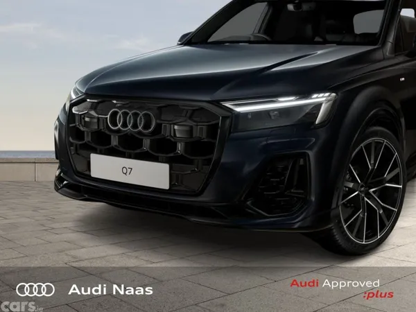 Audi Q7 SUV, Petrol Plug-in Hybrid, 2027, Blue