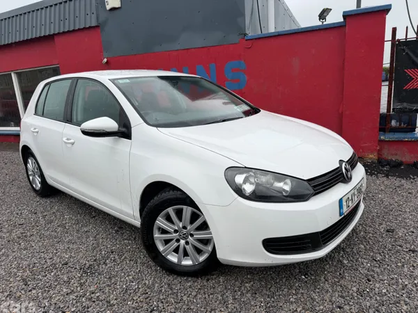 Volkswagen Golf Hatchback, Petrol, 2012, White