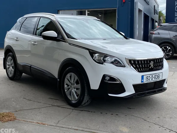 Peugeot 3008 MPV, Diesel, 2019, White