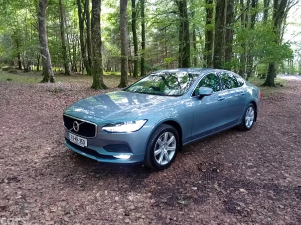 Volvo S90 Saloon, Diesel, 2018, Blue