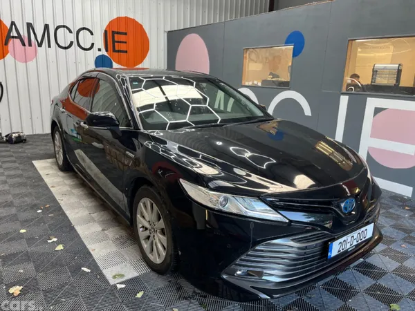 Toyota Camry Saloon, Petrol, 2020, Black